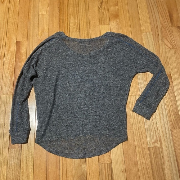 Laila Jayde Silver Grey Crew Neck Sweater Size Xs - Picture 8 of 9